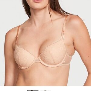 NWOT Victoria’s secret Demi bra